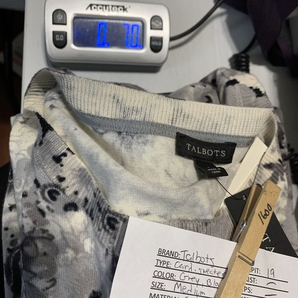 Talbots Cardigan White Gray Floral Print Long Sleeve Medium NEW - Picture 7 of 10